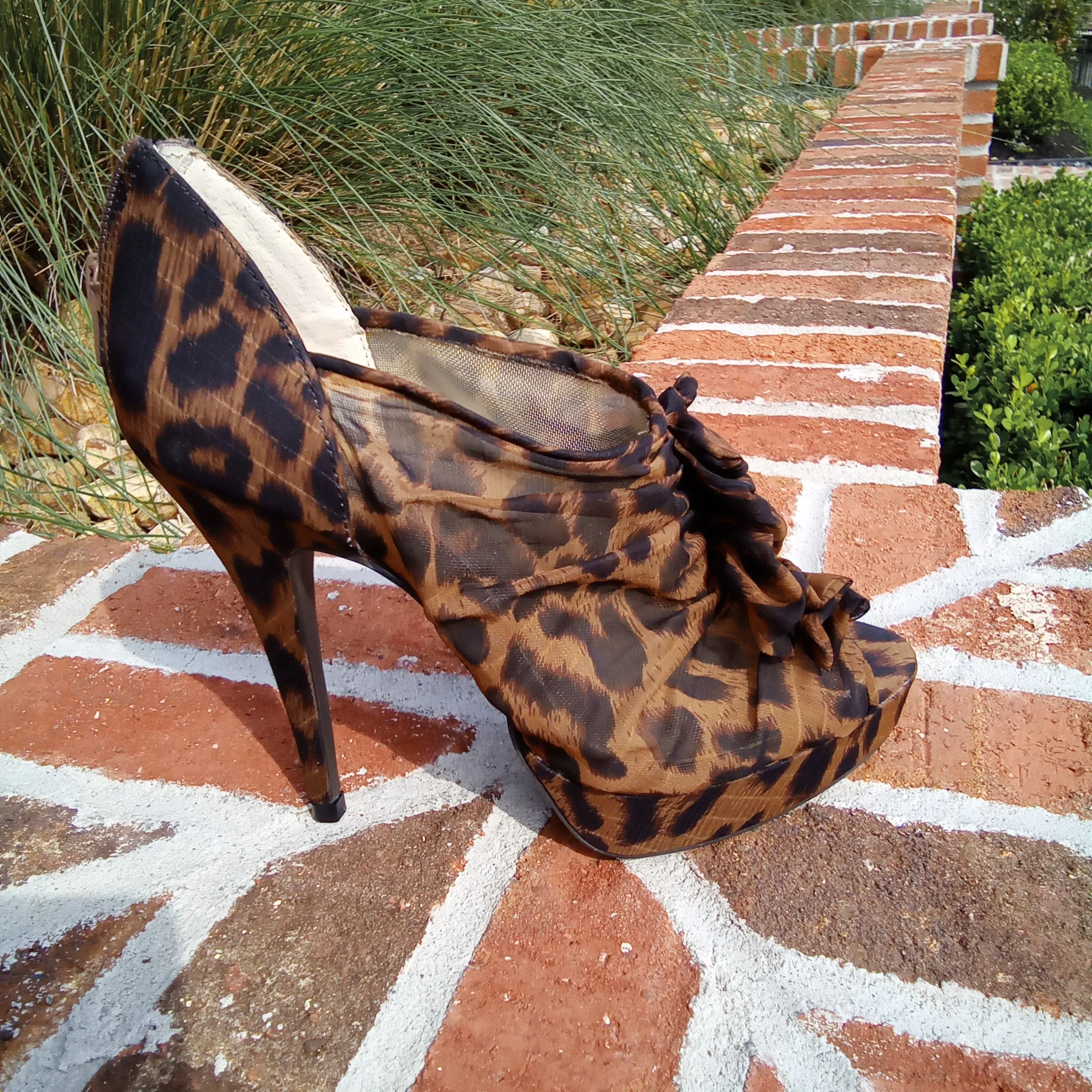 Leopard Platform Zip Back 5" Heels | Chinese Laundry Haylie