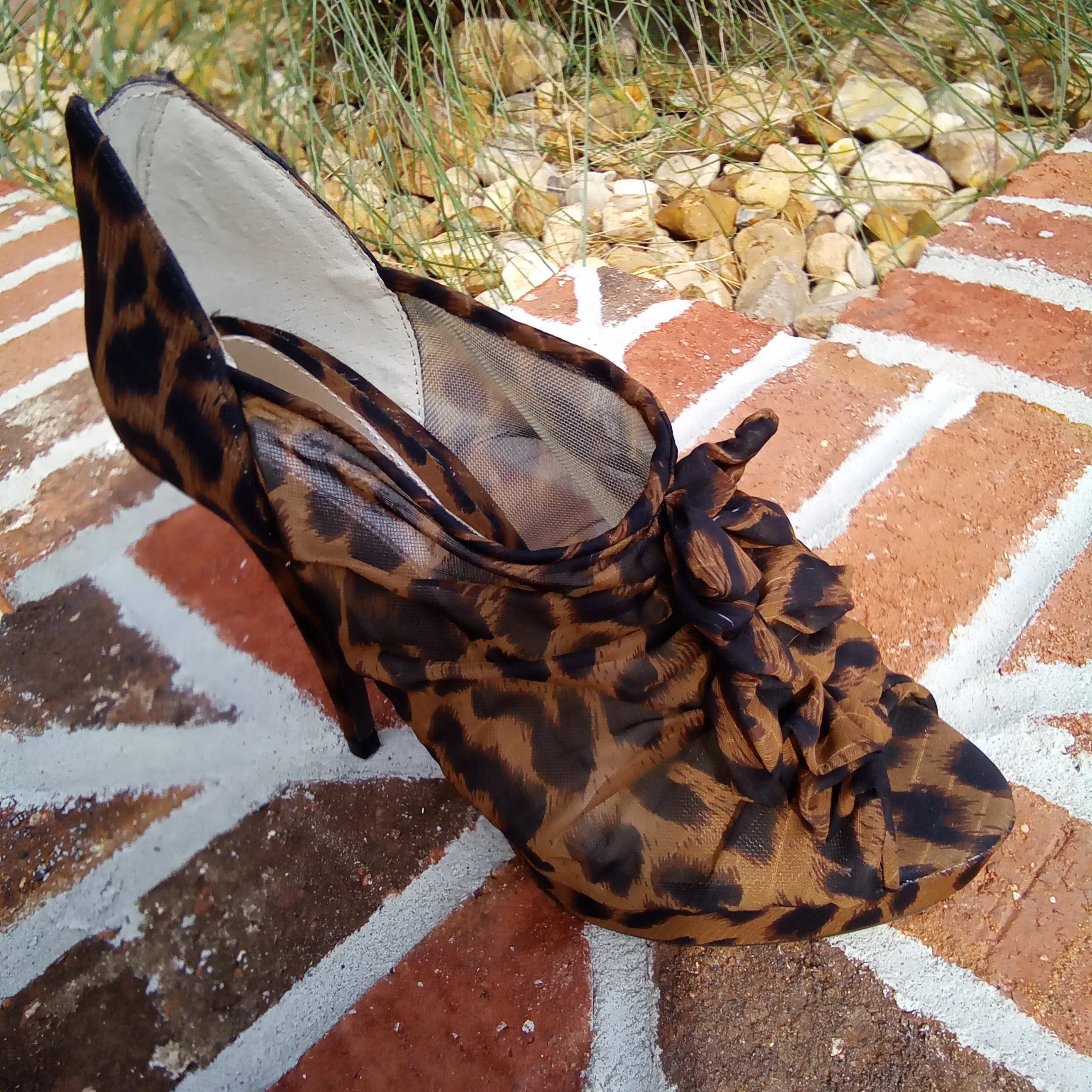 Leopard Platform Zip Back 5" Heels | Chinese Laundry Haylie