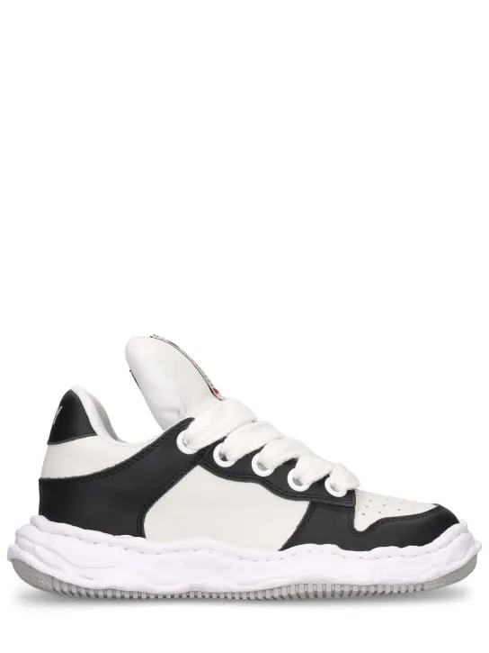 Mihara Yasuhiro   Wayne leather low top sneakers 