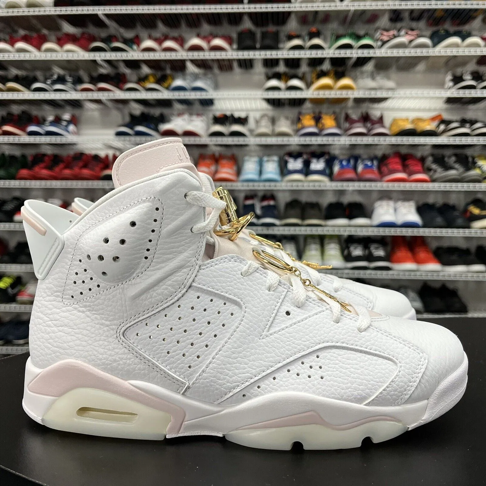 Nike Air Jordan 6 Gold Hoops Sneakers DH9696-100 Women's Size 11