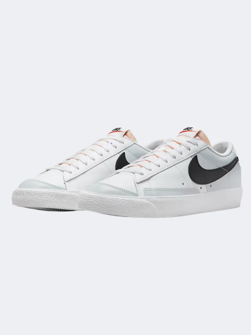 Nike Blazer Low &#39;77 Men Lifestyle Shoes White/Black