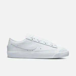 Nike Women's Blazer Low '77 SE Pearl Eyelet