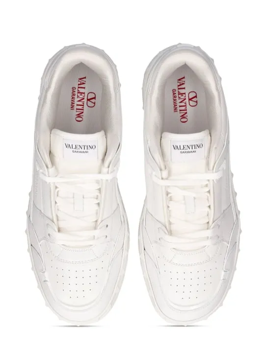 Valentino Garavani   Freedots leather low top sneakers 