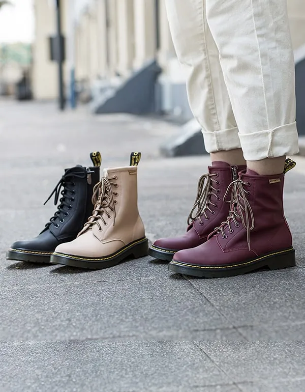 Winter Autumn Smooth Leather Lace Up Dr Marten Boots