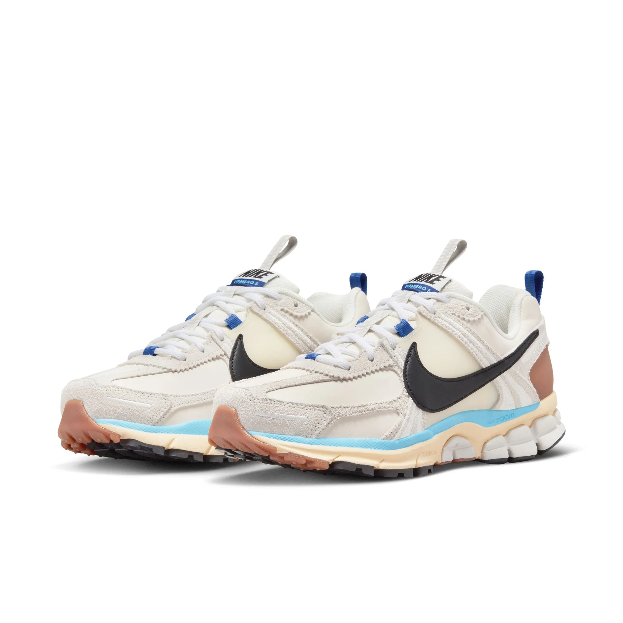 WMNS Nike Zoom Vomero 5 PRM Designed By Japan